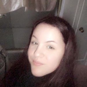 Meet your Posher, Cecilia